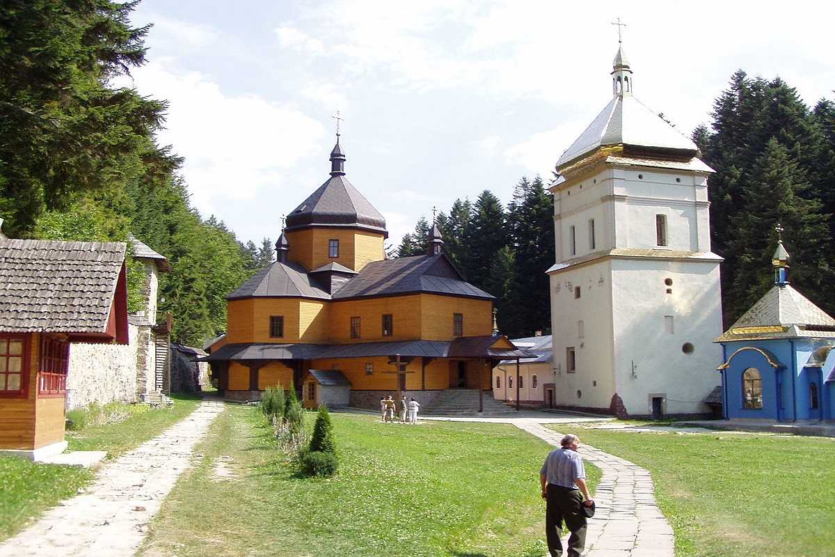 тури зі львова