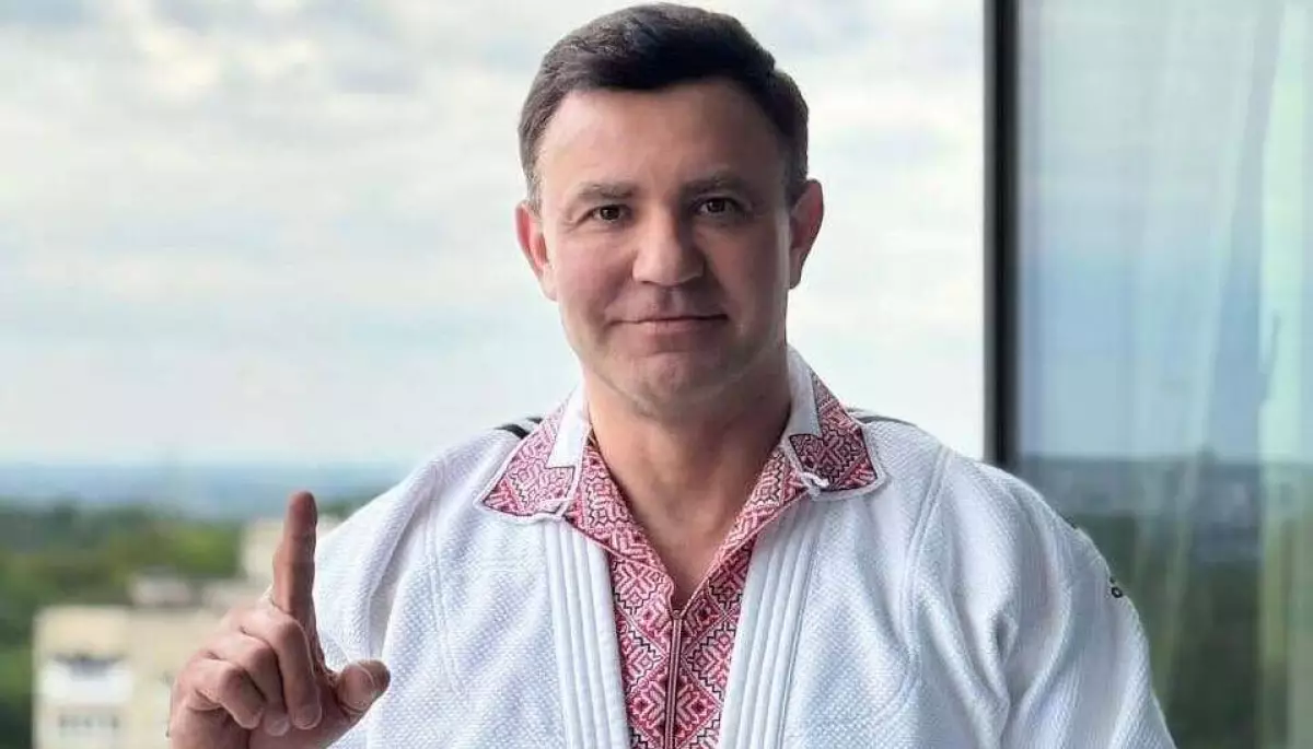 Тищенко міг використовувати благодійний фонд для отримання «відкатів» від колцентрів, — Bihus.Info