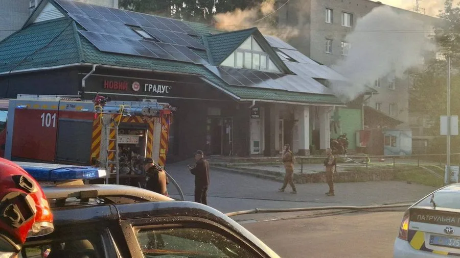 Трагедія у Львові: в аптеці під час пожежі загинув чоловік.