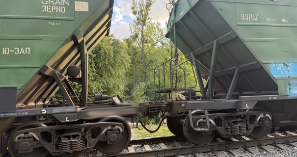 Львів: 21-річний юнак постраждав від наїзду потяга