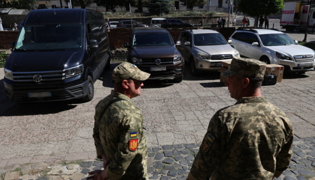 Львів: техніка та обладнання на 6 мільйонів – в руки захисників.