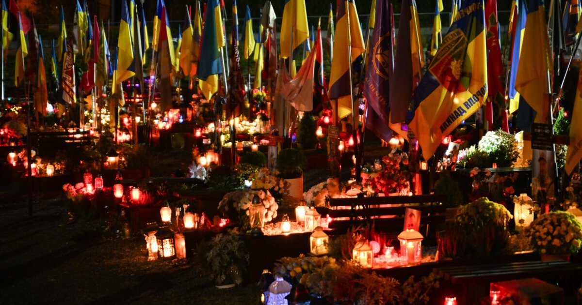 Львів запалить лампадки на полях захисників: спільна пам’ять.