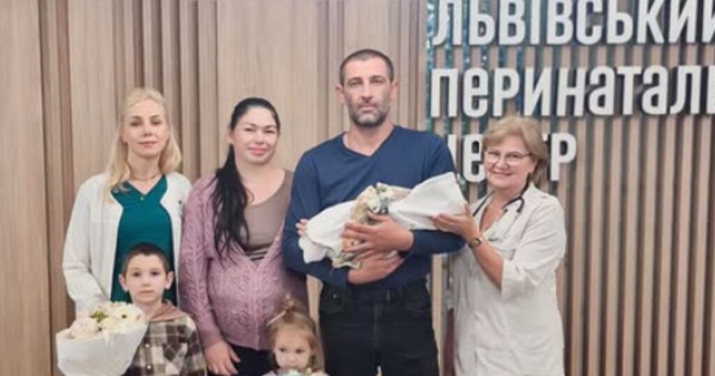 Львівський богатир: хлопчик вагою 5,4 кг з'явився на світ у місті Лева