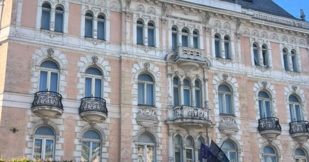 Львівський суд: Готель зобов'язали відреставрувати пам'ятку архітектури